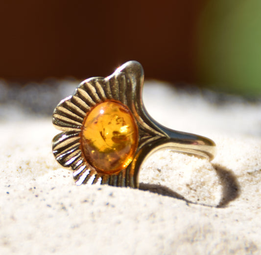 MJ Baltica, anello, Ambra naturale Baltica, Argento 925, placcato in Oro 18k, fiore, artigianale, BZP038