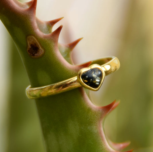 MJ Baltica, Anello, Ambra naturale Baltica, Argento placcato in Oro 18k, cuore, cuoricino, ambra verde, BZP048