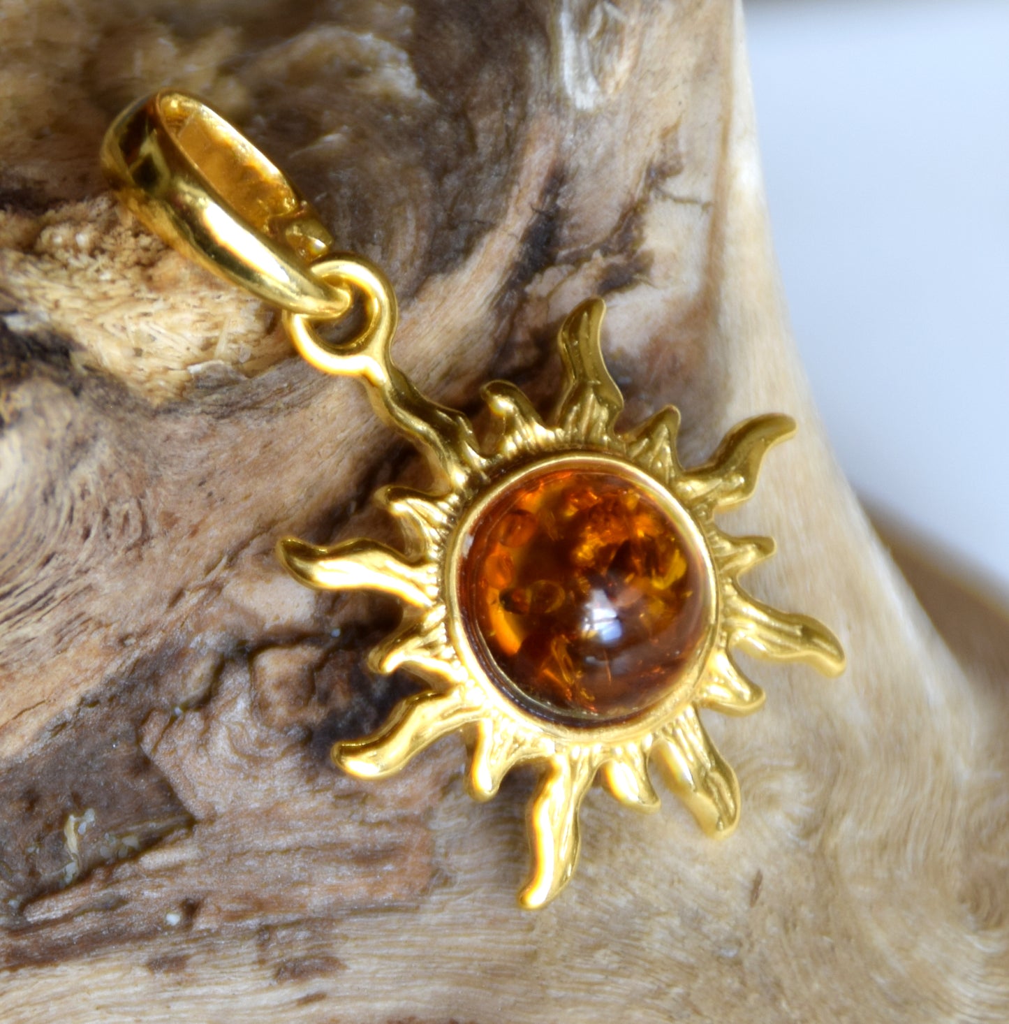 Sun pendant with natural cognac Amber and 18k Gold plated Silver, MJ Baltica, BZW042