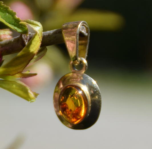 MJ Baltica, ciondolo, Ambra naturale Baltica, Argento 925, Placcato in Oro 18k, bellissimo, delicato, artigianale BZW061