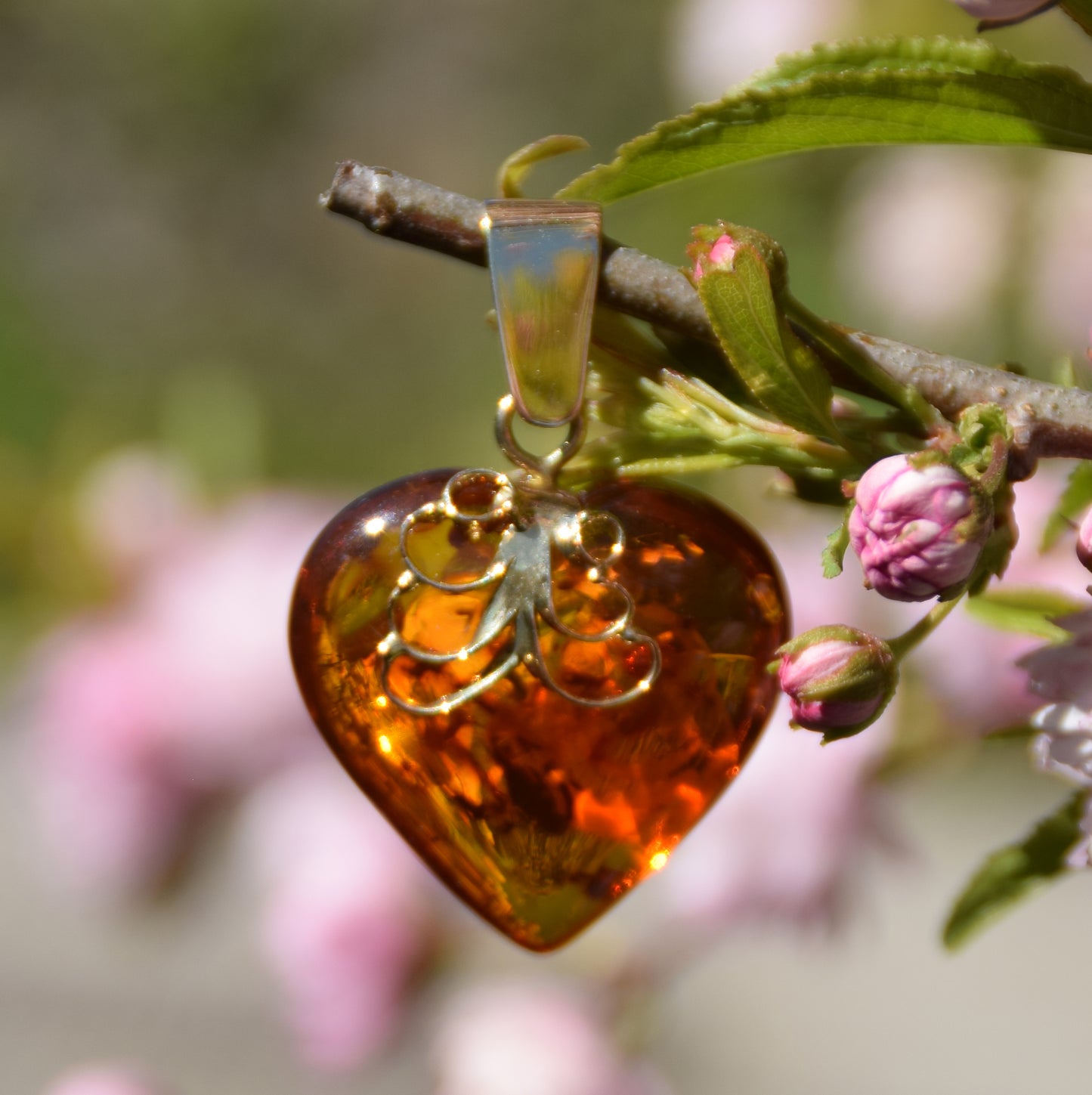 MJ Baltica, ciondolo grande Cuore, Ambra naturale, Argento, placcato Oro 18k, filigrana, BZW077