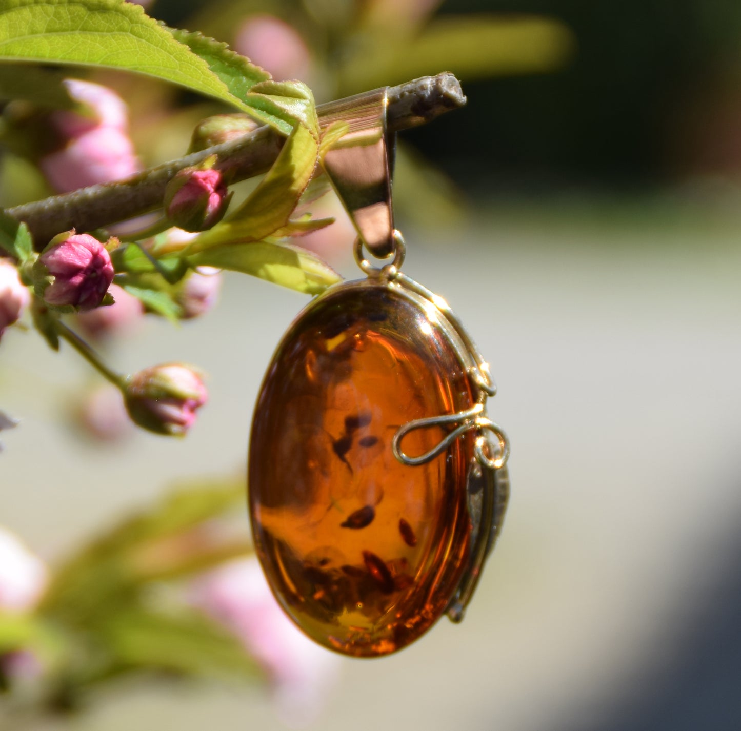 MJ Baltica, ciondolo, Ambra naturale Baltica, Argento 925, Placcato in Oro 18k, bellissimo, artigianale, classico, BZW089