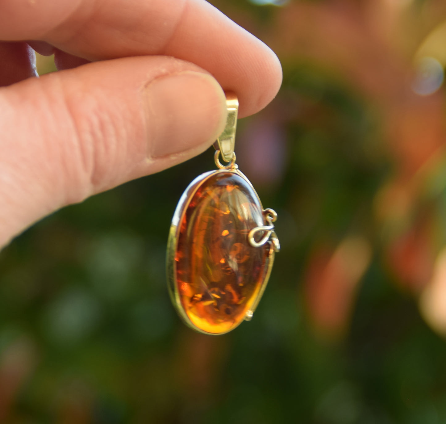 MJ Baltica, ciondolo, Ambra naturale Baltica, Argento 925, Placcato in Oro 18k, bellissimo, artigianale, classico, BZW089