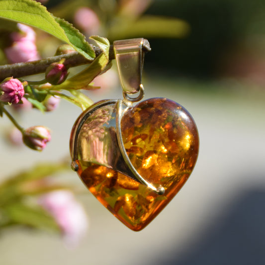 MJ Baltica, large Heart pendant, natural Amber, Silver, Gold plated, heart, BZW099