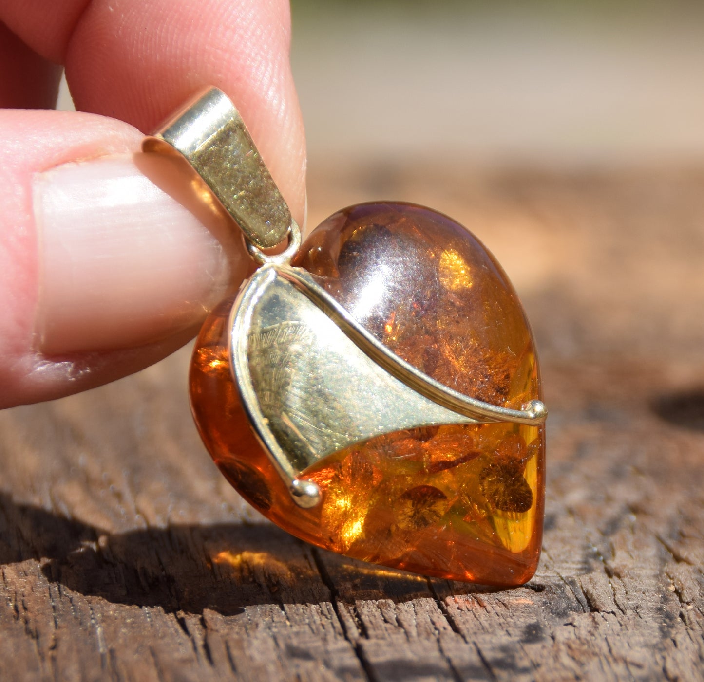 Large Heart Pendant in Natural Amber and 18k Gold Plated Sterling Silver, MJ Baltica, BZW099
