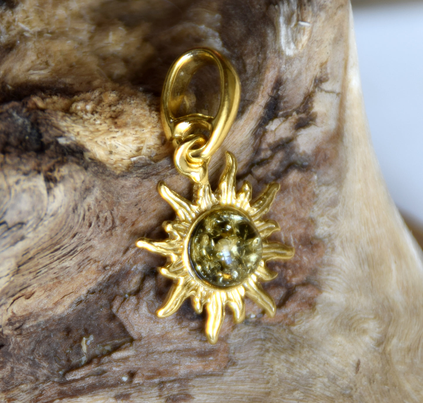 Delicate sun pendant with natural green Amber in 18k Gold plated Silver, MJ Baltica, BZW109