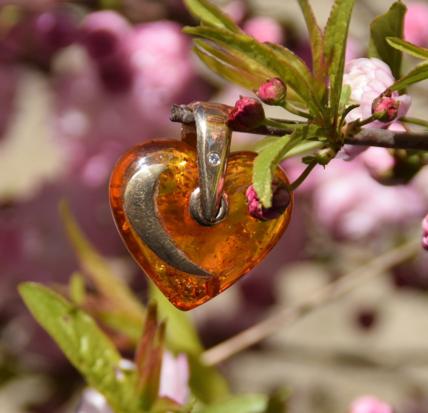 MJ Baltica, ciondolo, Ambra naturale, Argento, placcato Oro 18k, artigianale, cuore, luna, luminoso, BZW125