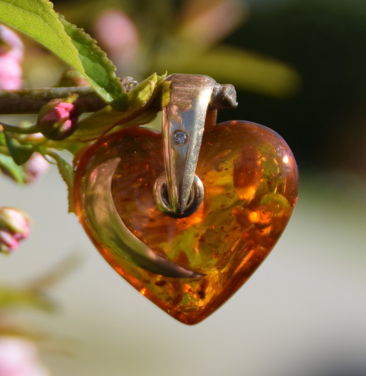 MJ Baltica, ciondolo, Ambra naturale, Argento, placcato Oro 18k, artigianale, cuore, luna, luminoso, BZW125