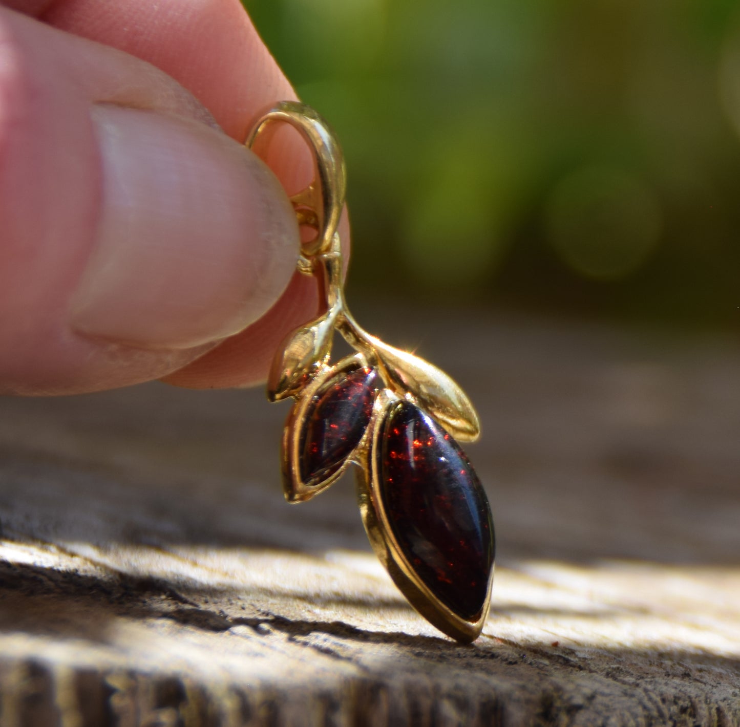 Delicate pendant with dark brown natural Amber leaves and 18k Gold plated Silver, MJ Baltica, BZW128