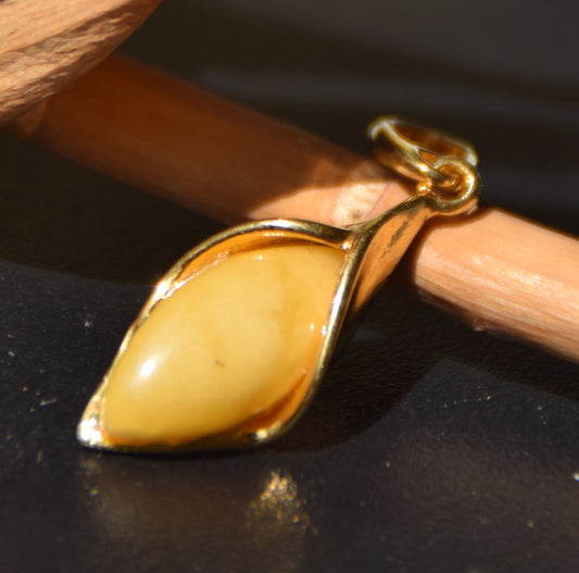 MJ Baltica, ciondolo Ambra naturale Argento, placcato Oro 18k BZW157
