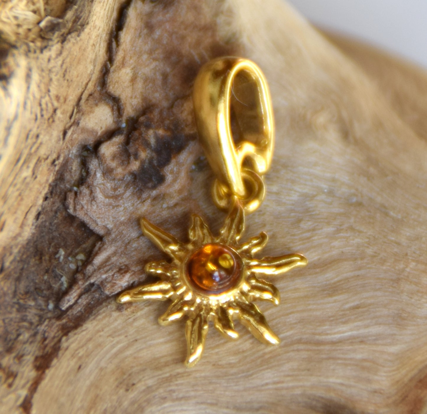 Delicate sun pendant with natural cognac brown Amber in 18k Gold plated Silver, MJ Baltica, BZW174