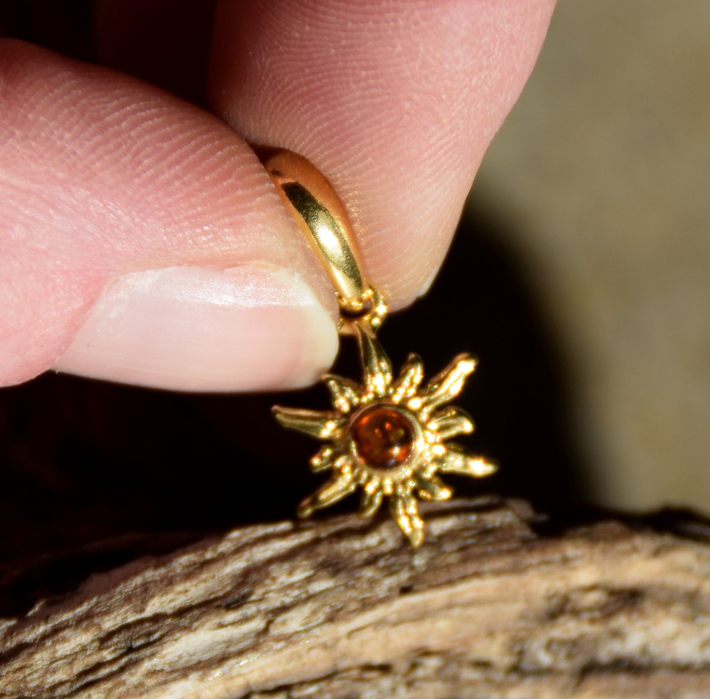 Delicate sun pendant with natural cognac brown Amber in 18k Gold plated Silver, MJ Baltica, BZW174
