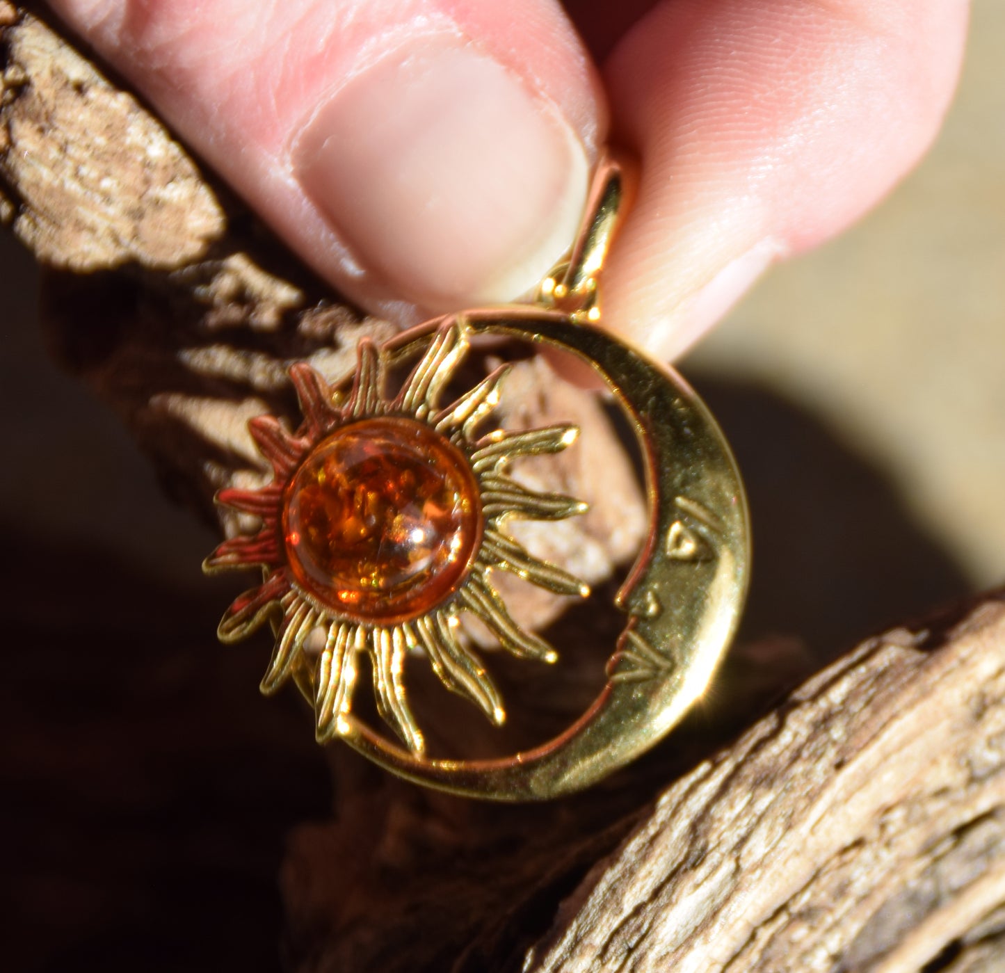 Sun and moon pendant with natural cognac-colored amber and 18k gold-plated silver, MJ Baltica, BZW183