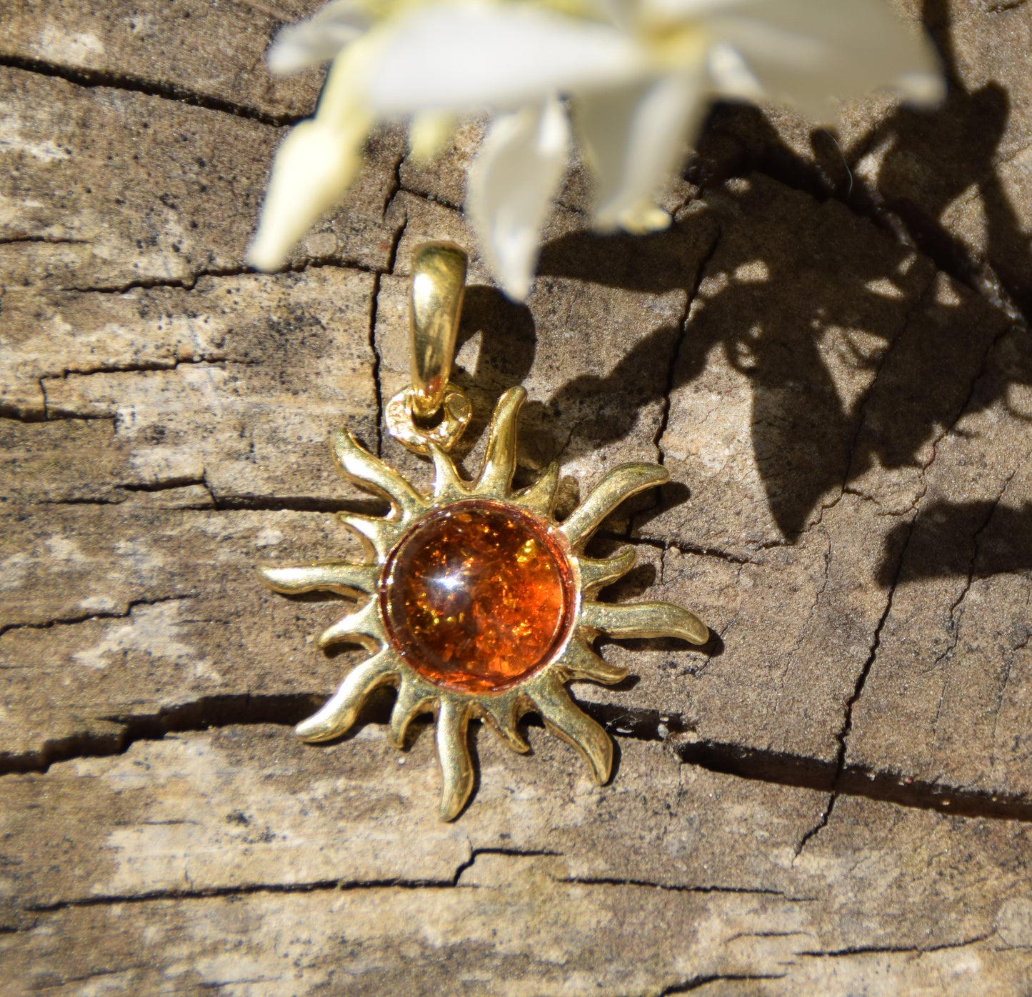 Ciondolo a sole con Ambra naturale color cognac e Argento placcato in Oro 18k, MJ Baltica, BZW042 (Copia)