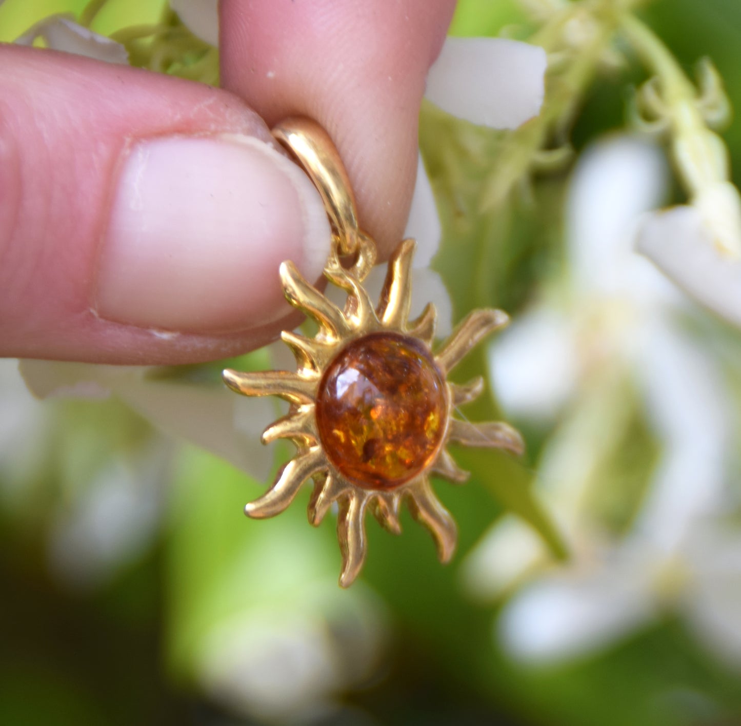Ciondolo a sole con Ambra naturale color cognac e Argento placcato in Oro 18k, MJ Baltica, BZW042 (Copia)