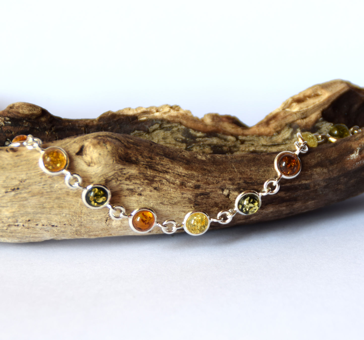 MJ Baltica, bracelet, natural Baltic amber, 925 silver, bright, elegant, handcrafted, multicolor, BB050