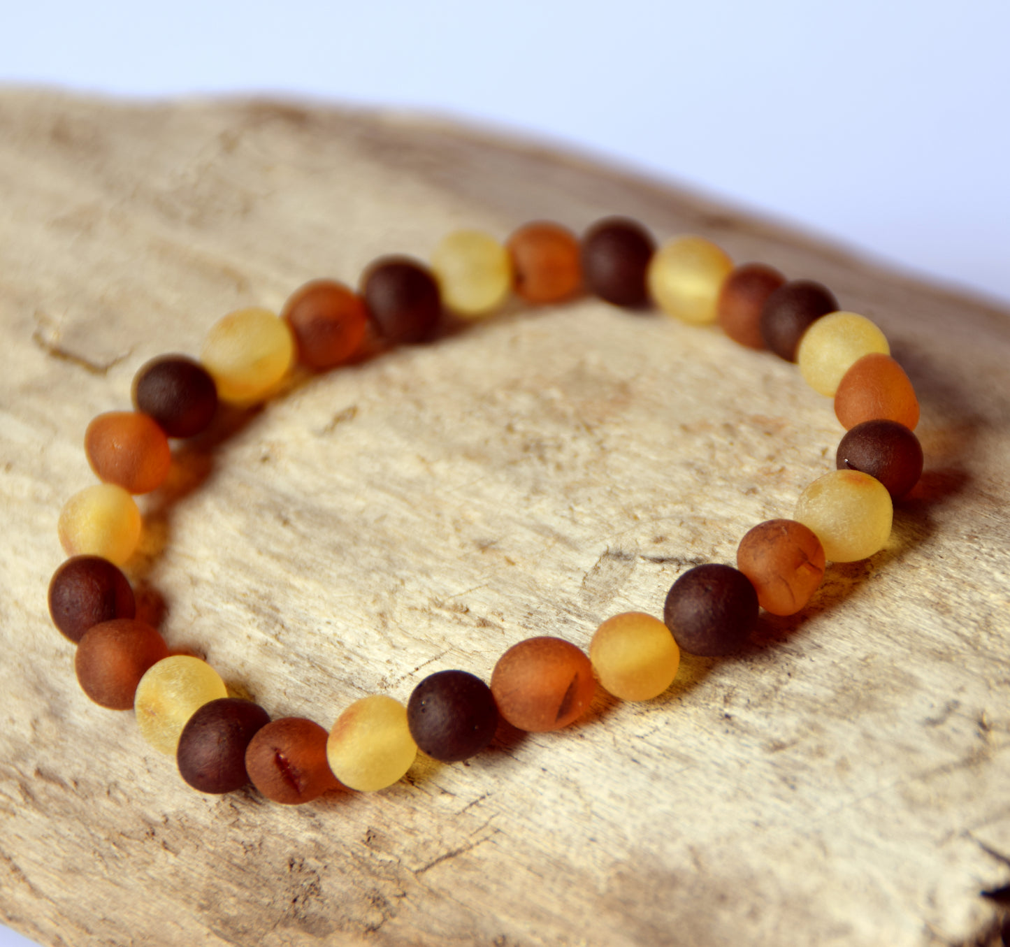 MJ Baltica, bracelet, Natural Baltic Amber, handcrafted, anti-inflammatory, healing, BBS016