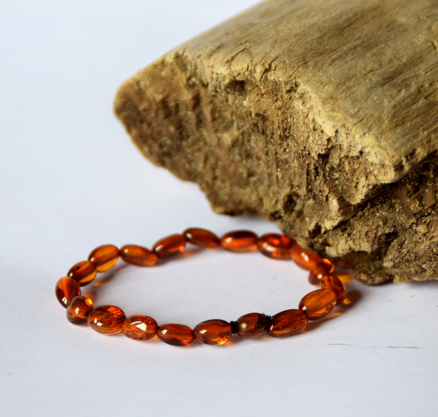 MJ Baltica, bracelet, Natural Baltic Amber, handcrafted, anti-inflammatory, delicate, for children, short, luminous, BBSbimbo1