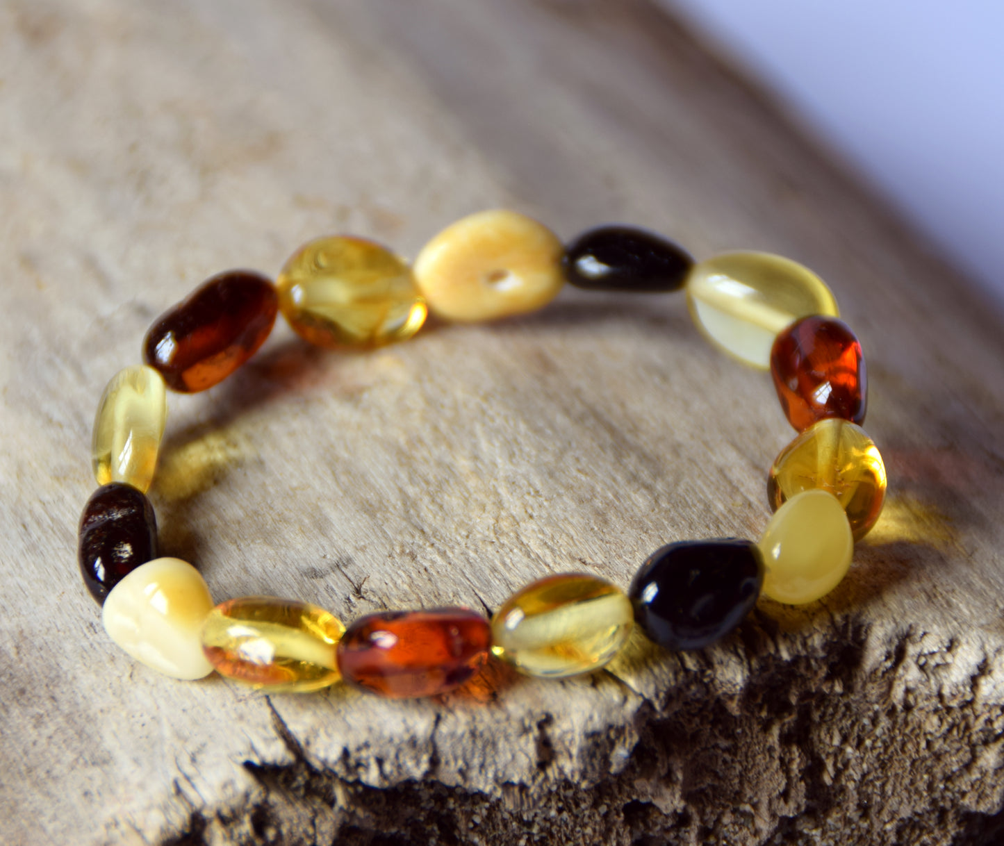 MJ Baltica, bracelet, Natural Baltic Amber, handcrafted, anti-inflammatory, delicate, for children, short, luminous, BBSbimbo2