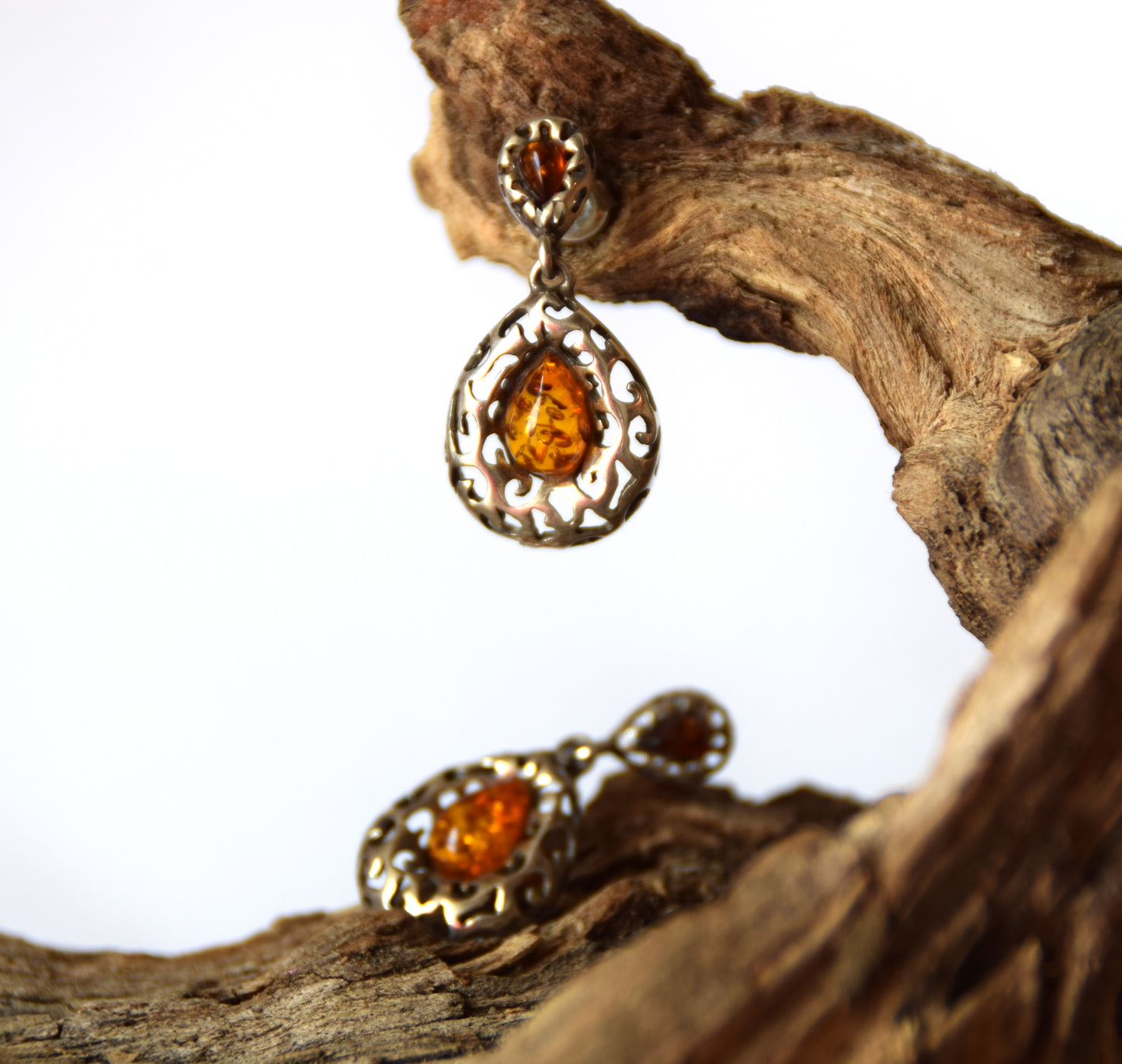 MJ Baltica, earrings, natural Baltic amber, 925 silver, vintage, bright, elegant, feminine, cognac, BK165