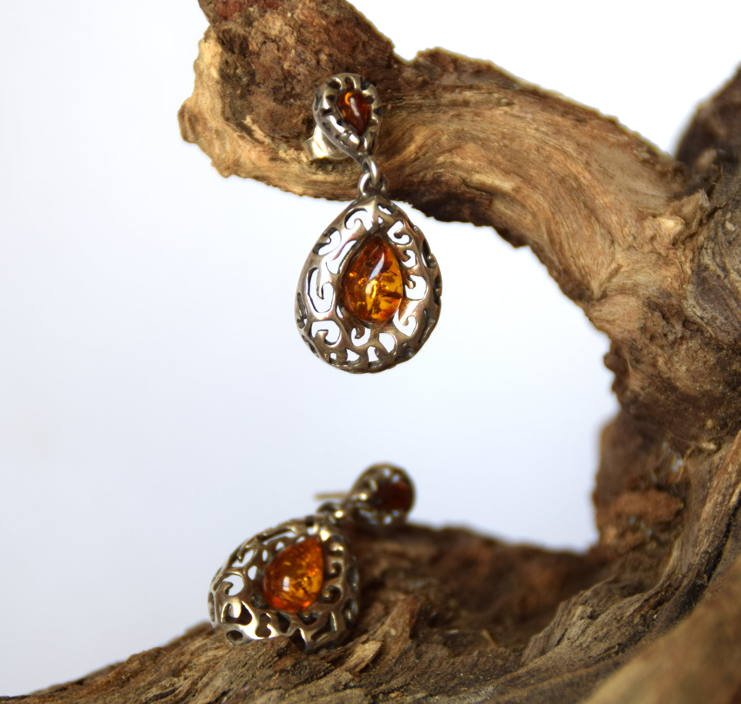 MJ Baltica, earrings, natural Baltic amber, 925 silver, vintage, bright, elegant, feminine, cognac, BK165