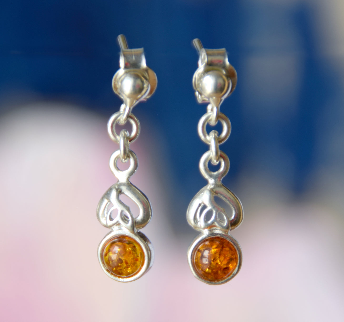 MJ Baltica, earrings, natural Baltic amber, 925 silver, delicate, elegant, feminine, cognac, BK168