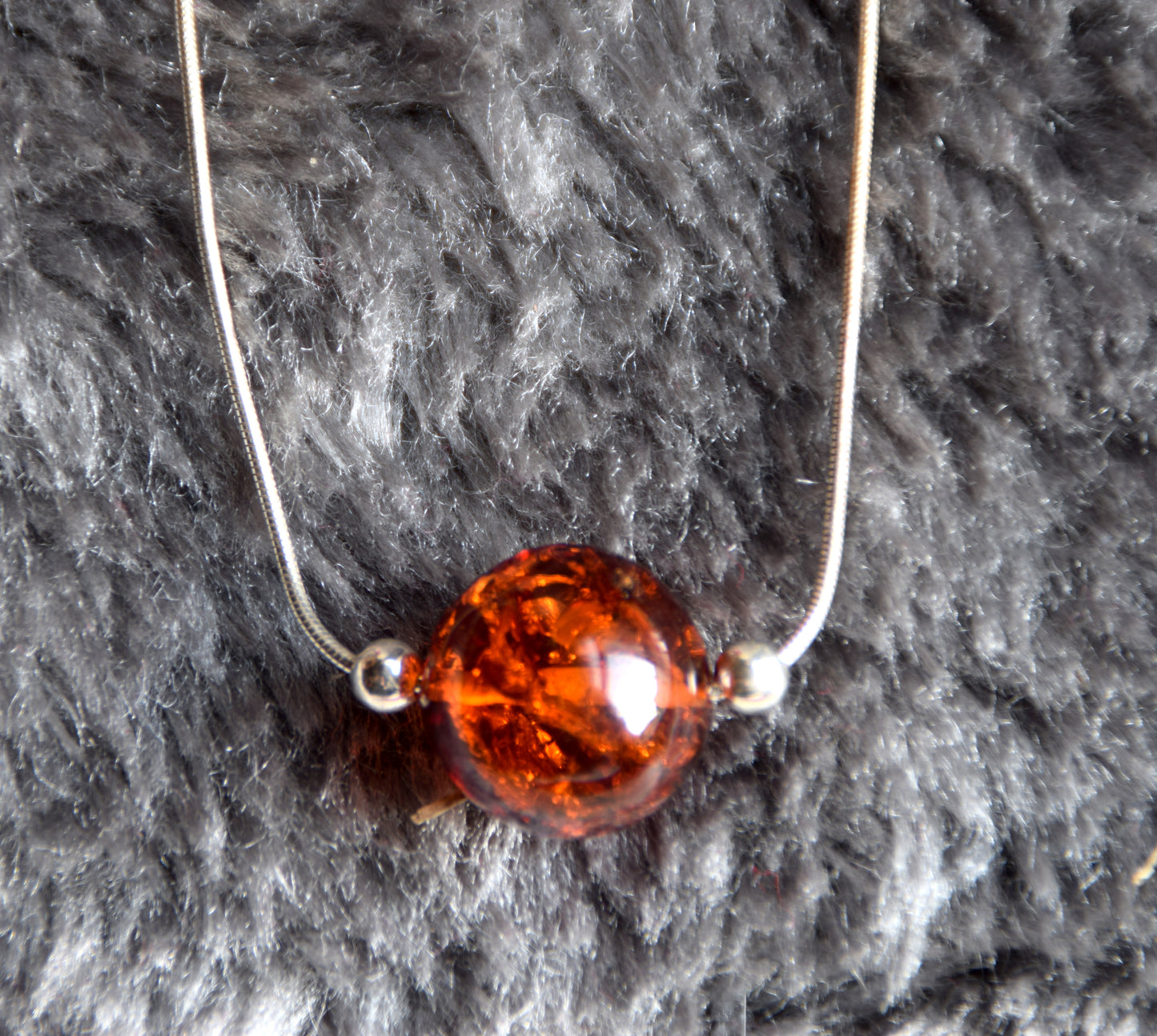 MJ Baltica, necklace, choker, natural Baltic amber, 925 silver, sphere, luminous, feminine, BKo036