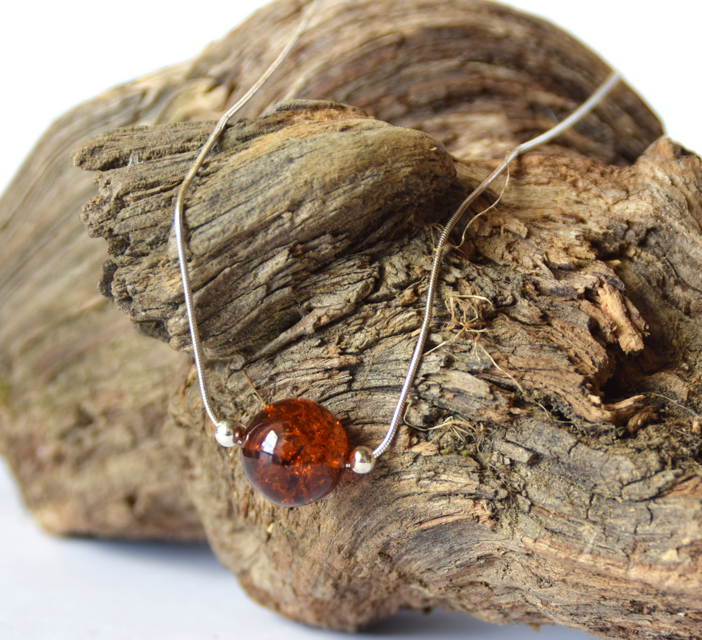 MJ Baltica, necklace, choker, natural Baltic amber, 925 silver, sphere, luminous, feminine, BKo036