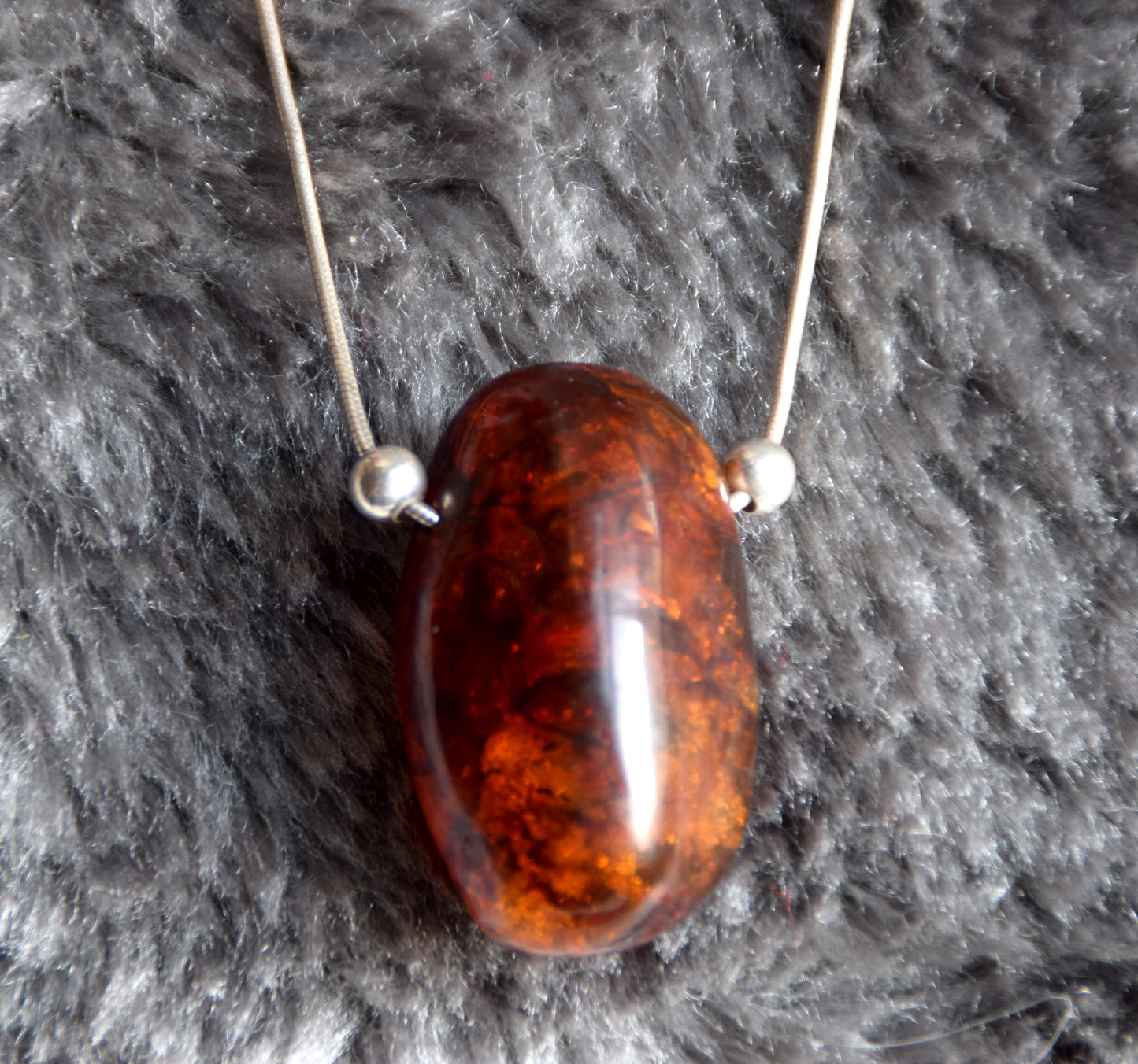 MJ Baltica, necklace, choker, natural Baltic Amber, 925 Silver, raw, strong, feminine, BKo038