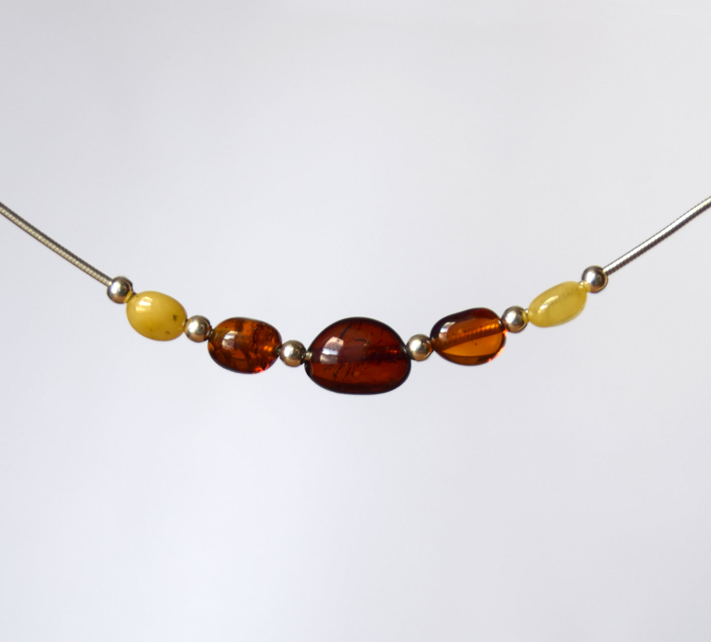 MJ Baltica, necklace, choker, natural Baltic Amber, 925 Silver, fisto, essential, bright, beautiful, BKo039