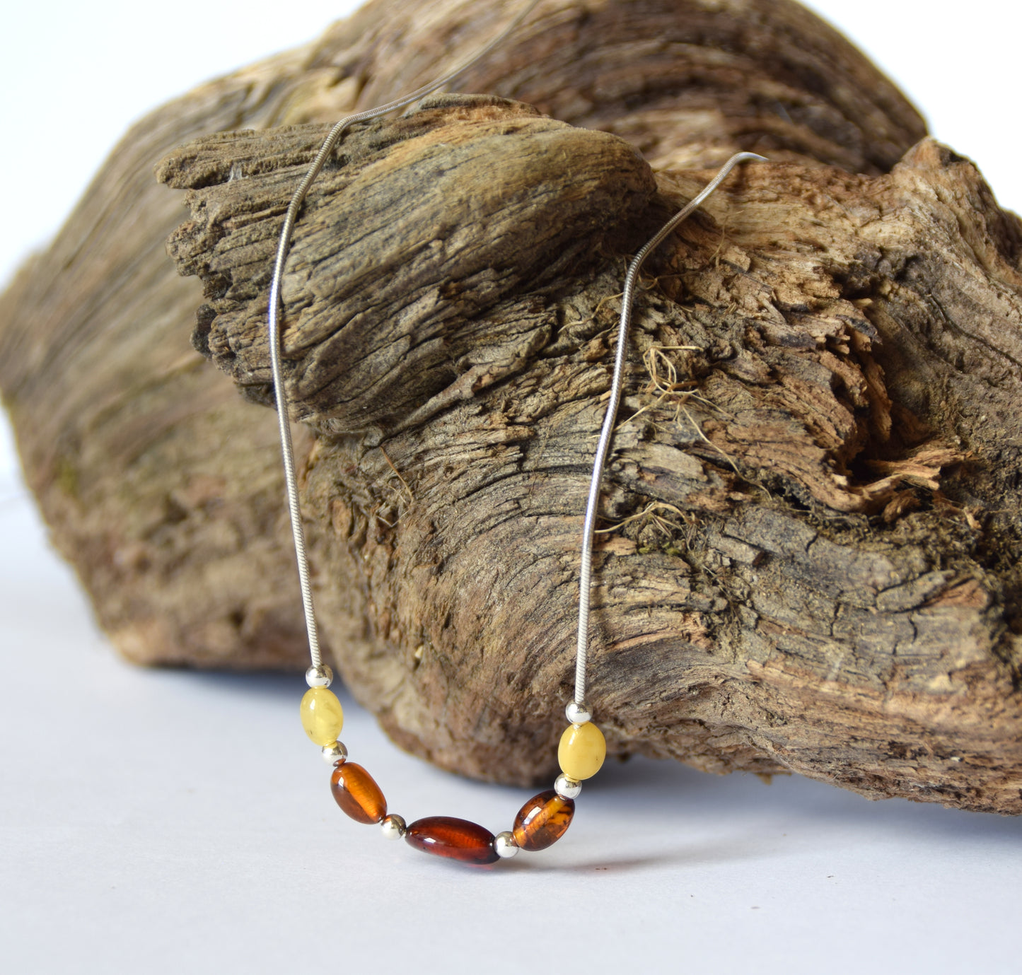 MJ Baltica, necklace, choker, natural Baltic Amber, 925 Silver, fisto, essential, bright, beautiful, BKo039