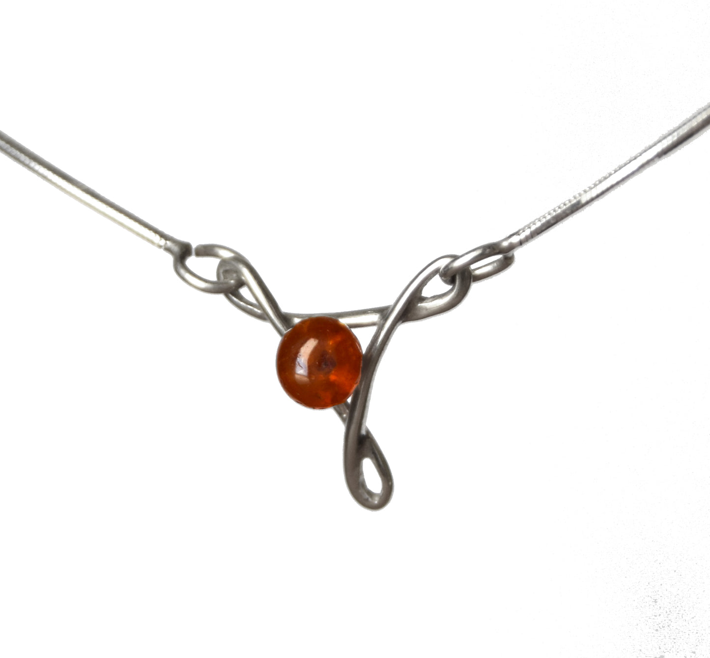 MJ Baltica, necklace, choker, natural Baltic amber, 925 silver, delicate, triskel, feminine, BKo045