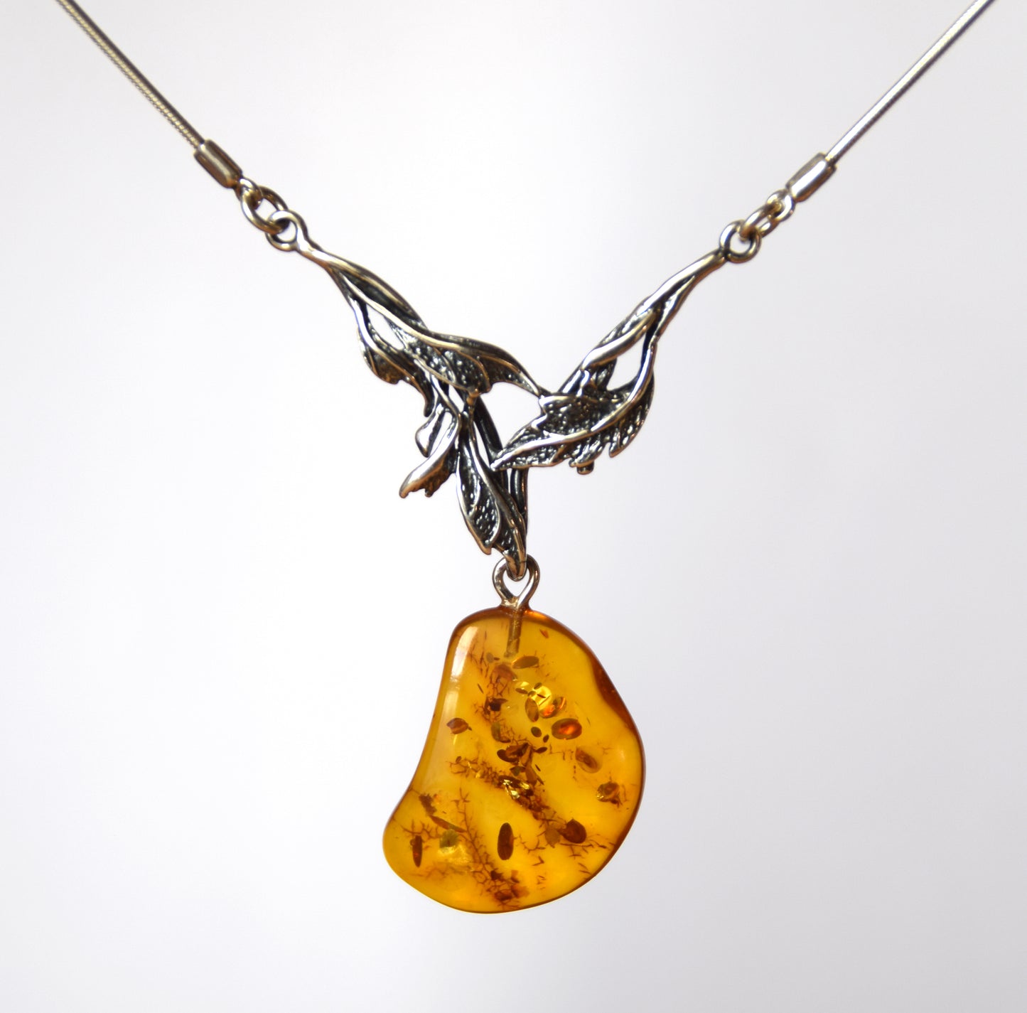 MJ Baltica, necklace, choker, natural Baltic Amber, 925 Silver, vintage, large, unique, feminine, BKo046