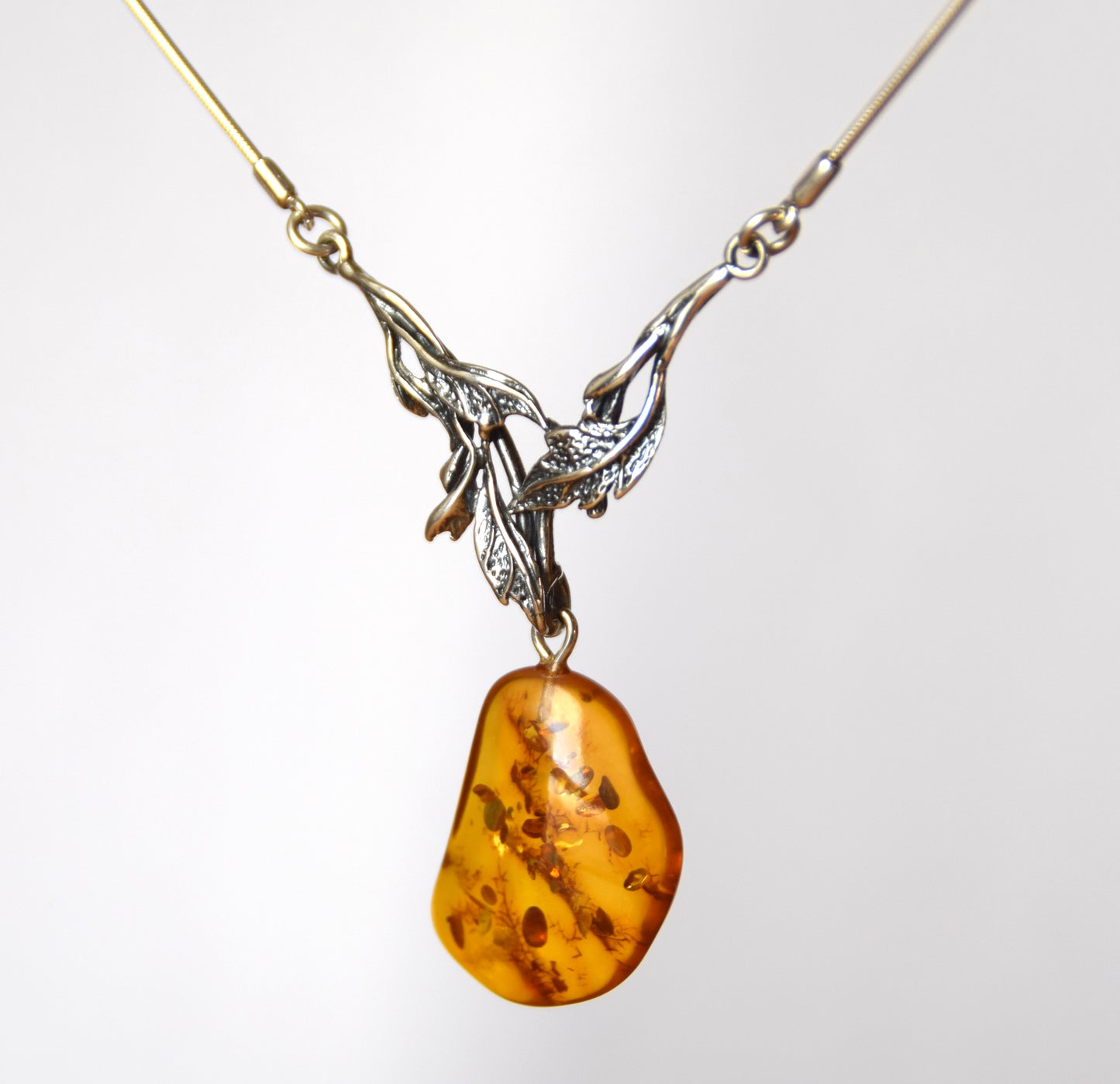 MJ Baltica, necklace, choker, natural Baltic Amber, 925 Silver, vintage, large, unique, feminine, BKo046