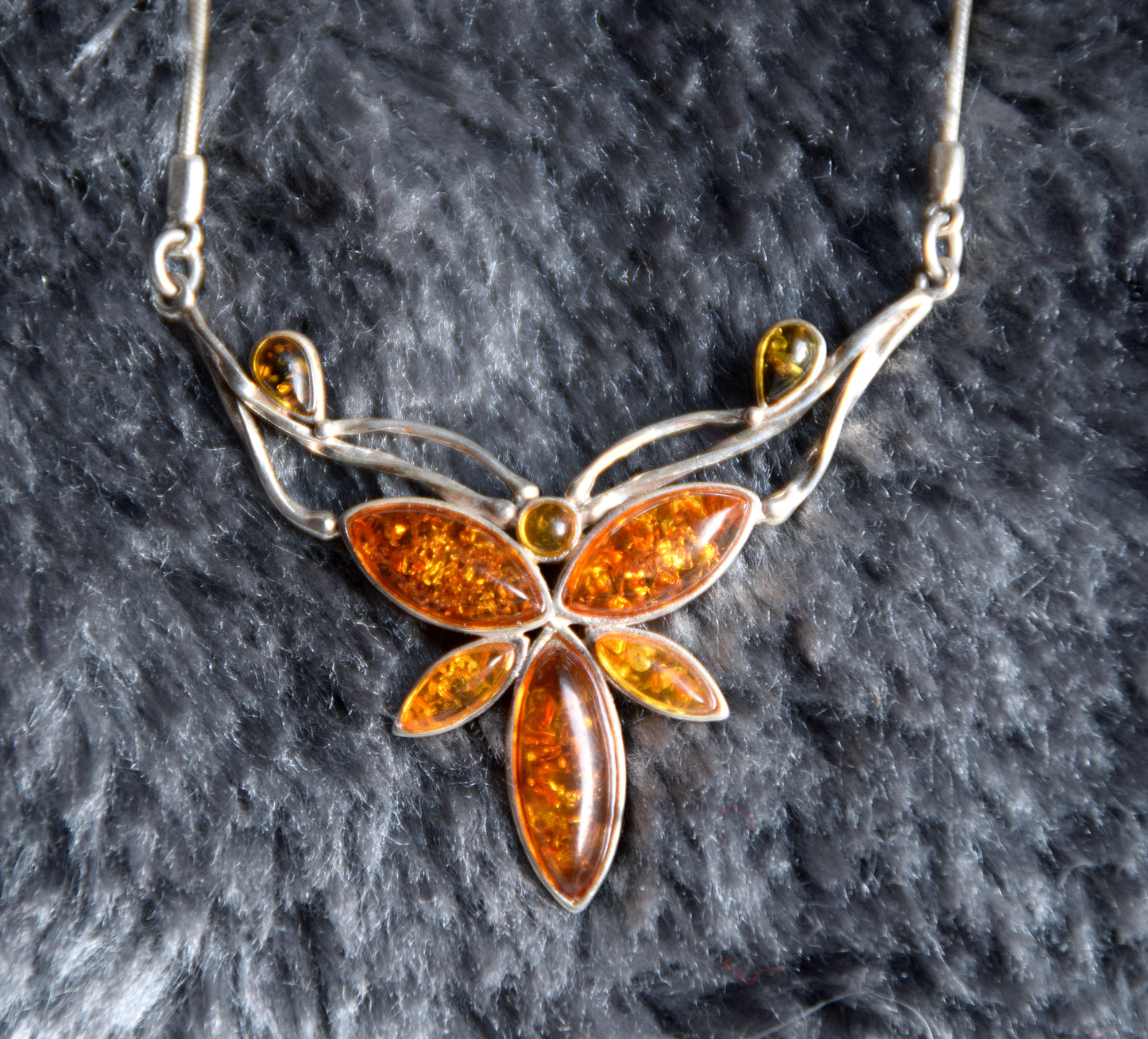 MJ Baltica, necklace, choker, natural Baltic Amber, 925 Silver, mosaic, large, elegant, intense, BKo049