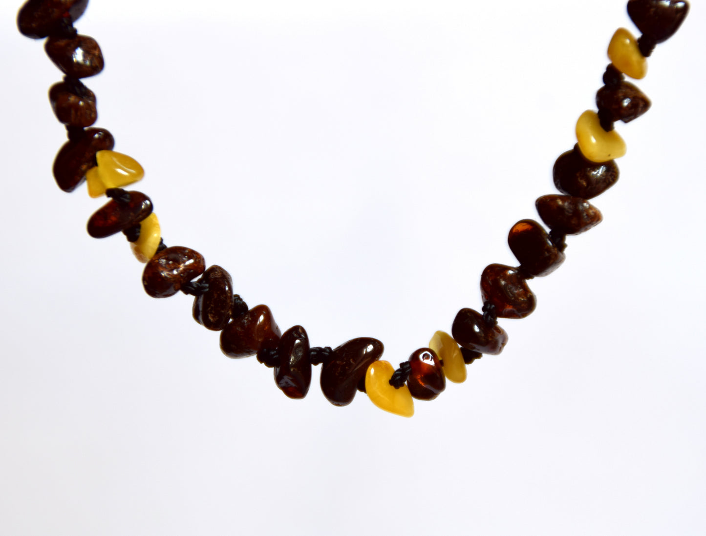 MJ Baltica, necklace, natural Baltic amber, protective, healing, children, mixed, screw, 33cm, BKoBmi2