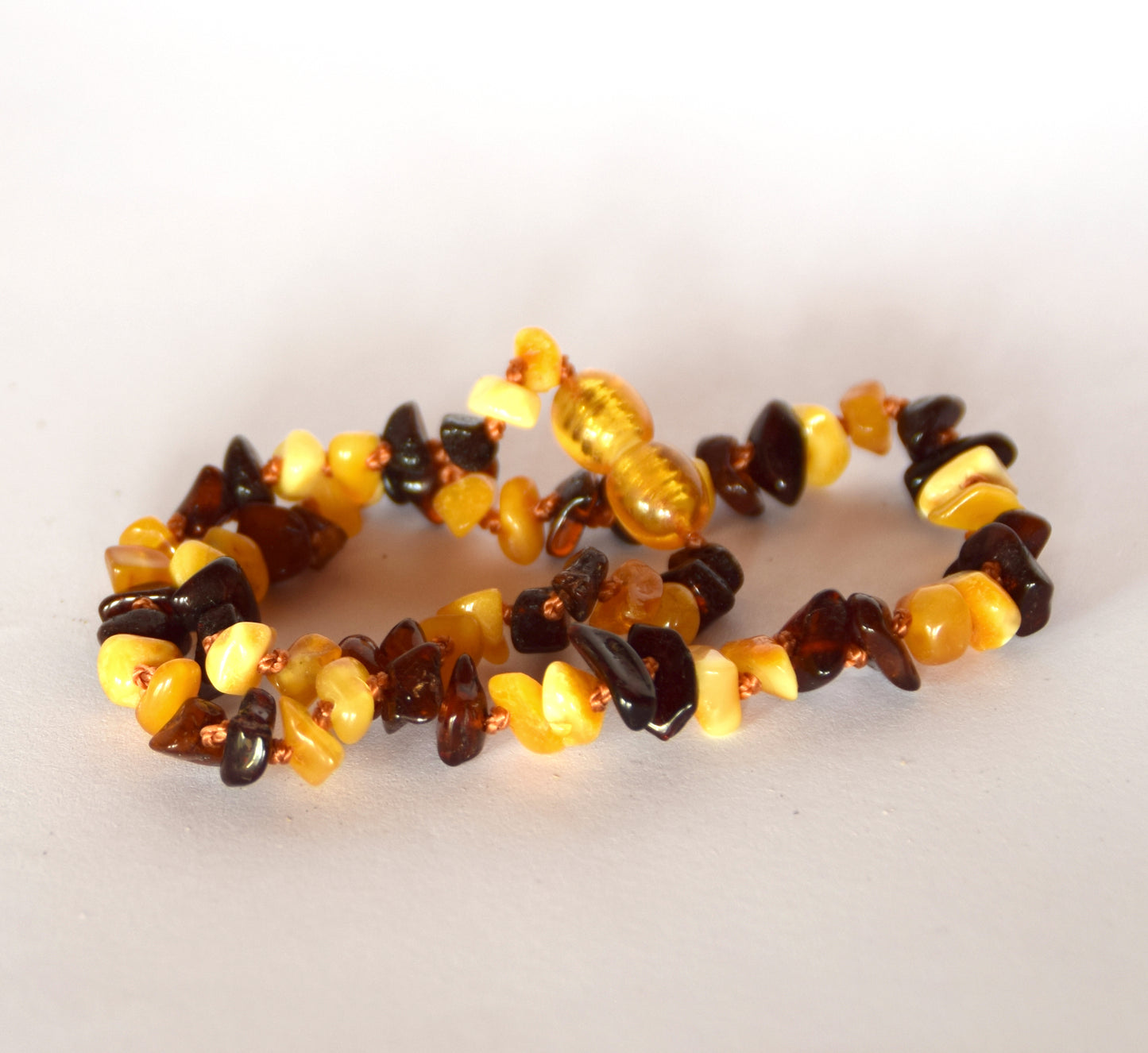 MJ Baltica, necklace, natural Baltic amber, protective, healing, children, mixed, screw, 33cm, BKoBmi3