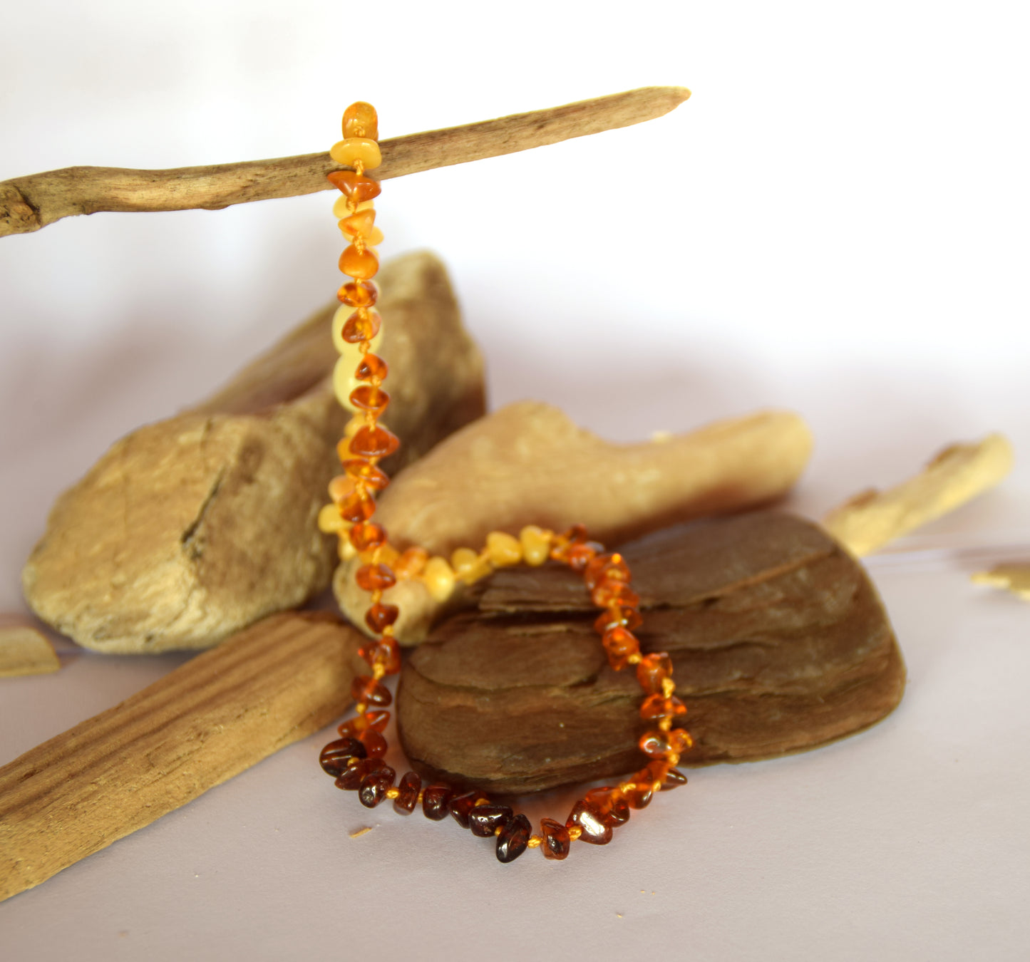 MJ Baltica, necklace, natural Baltic amber, protective, healing, children, mixed, screw, 33cm, BKoBmi6