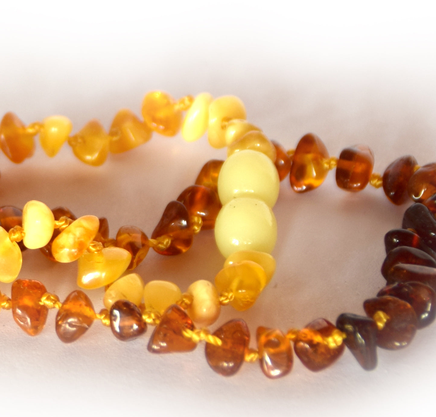 MJ Baltica, necklace, natural Baltic amber, protective, healing, children, mixed, screw, 33cm, BKoBmi6