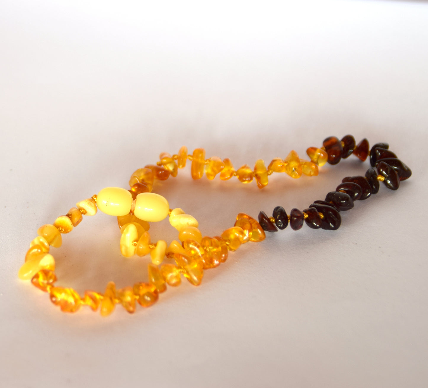 MJ Baltica, necklace, natural Baltic amber, protective, healing, children, mixed, screw, 33cm, BKoBmi8