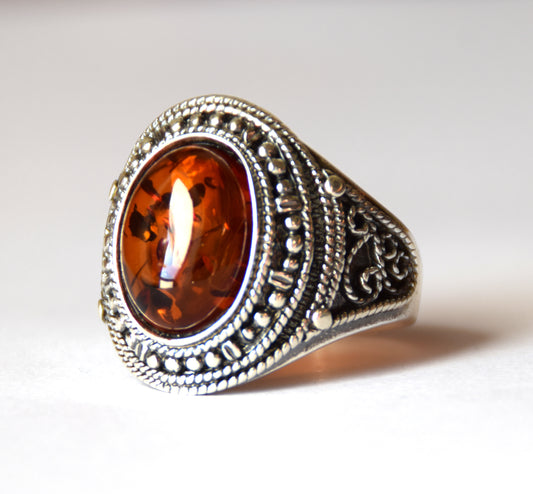 MJ Baltica, ring, natural Baltic Amber, 925 Silver, handcrafted, band, unisex, luminous BP092