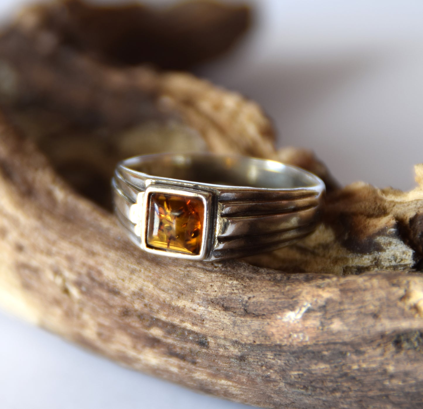 MJ Baltica, ring, natural Baltic Amber, 925 Silver, handcrafted, band, luminous, unisex, BP095