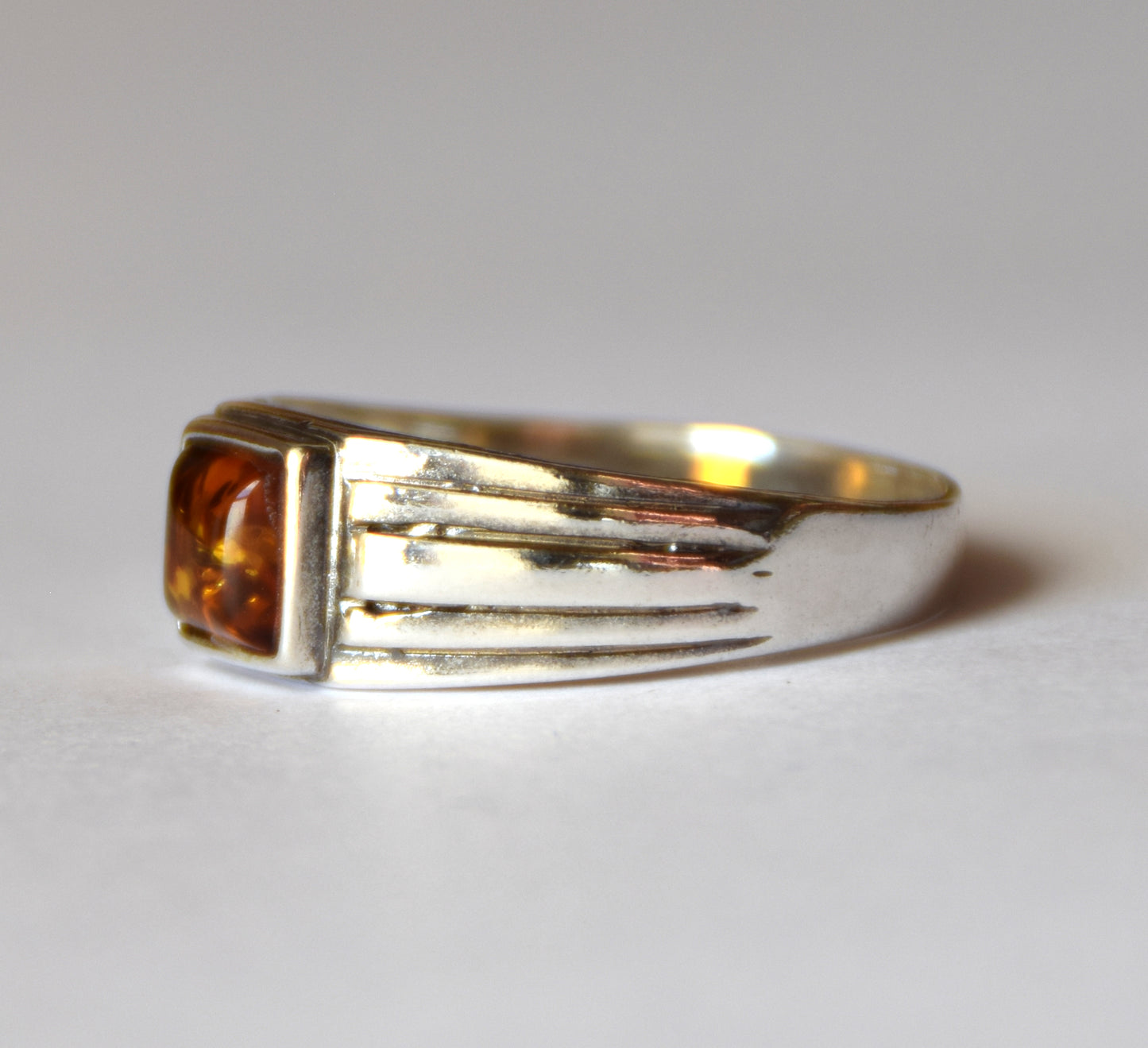 MJ Baltica, ring, natural Baltic Amber, 925 Silver, handcrafted, band, luminous, unisex, BP095