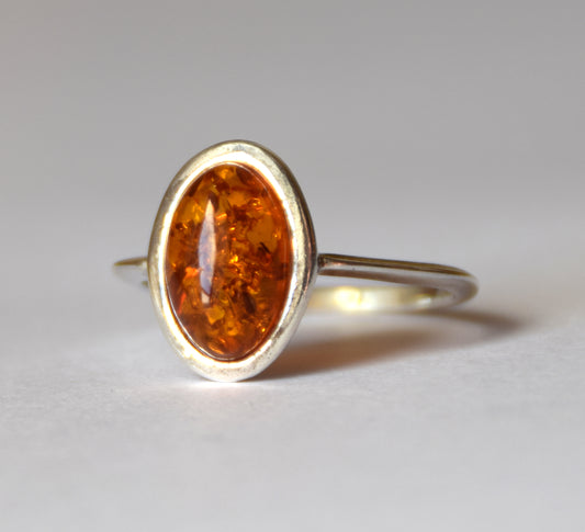 MJ Baltica, ring, natural Baltic Amber, 925 Silver, handcrafted, oval, luminous, delicate, BP099