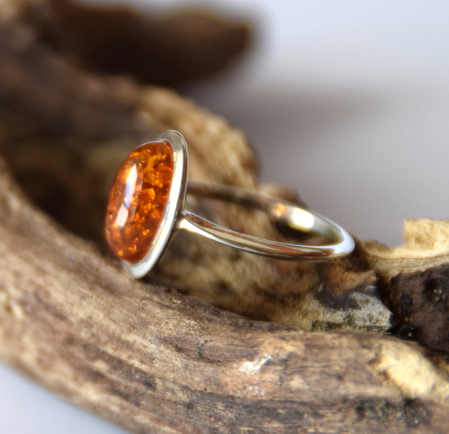 MJ Baltica, ring, natural Baltic Amber, 925 Silver, handcrafted, oval, luminous, delicate, BP099