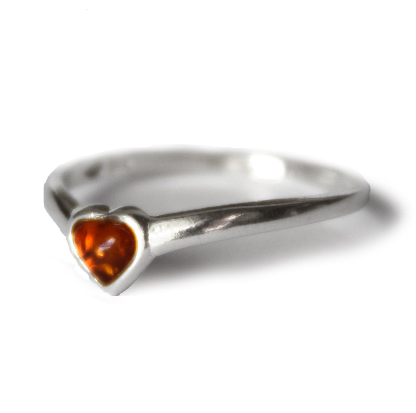 MJ Baltica, ring, natural Baltic Amber, 925 Silver, handcrafted, heart, luminous, delicate, BP101