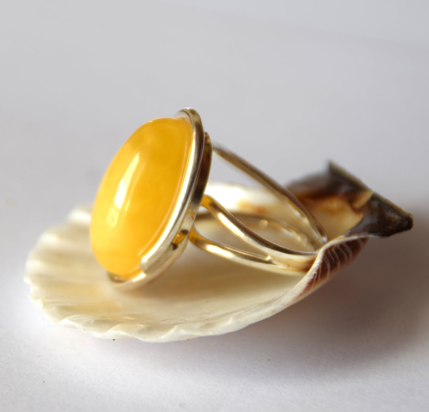 MJ Baltica, ring, Natural Baltic Amber, 925 Silver, large, luminous, imperial amber, adjustable and unique BP109