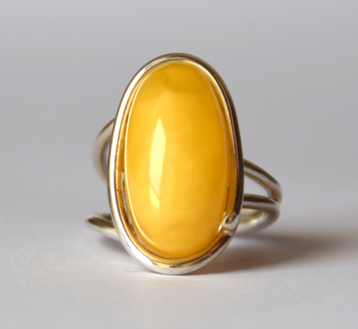 MJ Baltica, ring, Natural Baltic Amber, 925 Silver, large, luminous, imperial amber, adjustable and unique BP109