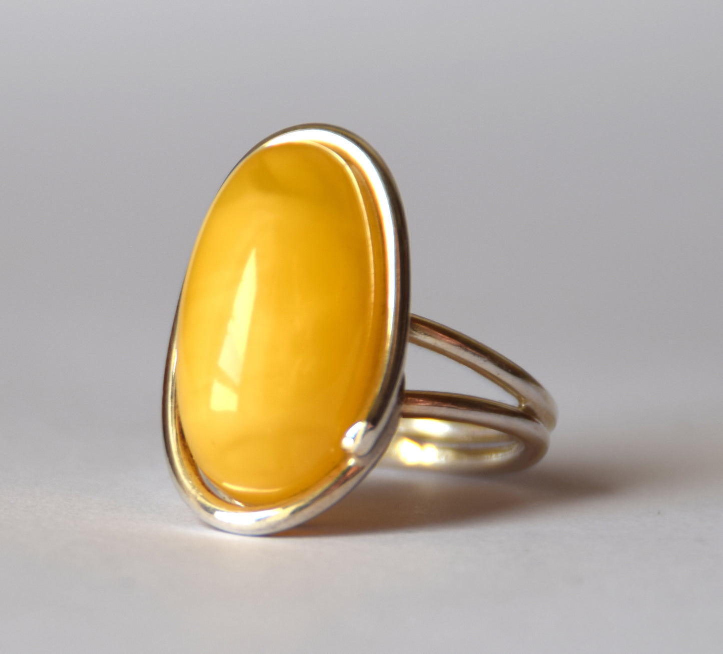 MJ Baltica, ring, Natural Baltic Amber, 925 Silver, large, luminous, imperial amber, adjustable and unique BP109