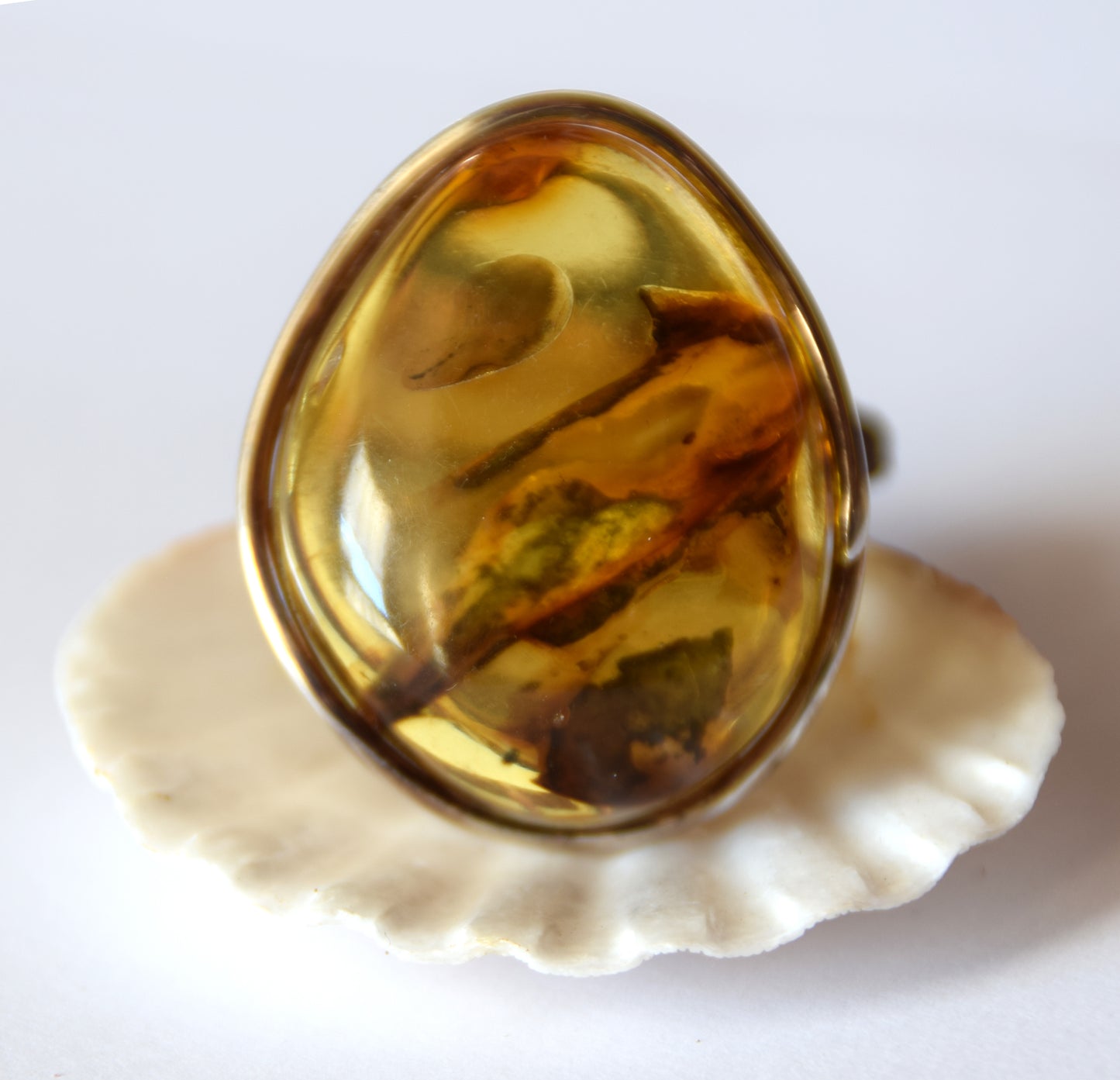 MJ Baltica, ring, Natural Baltic Amber, 925 Silver, large, luminous, light amber, inclusions, adjustable and unique BP112